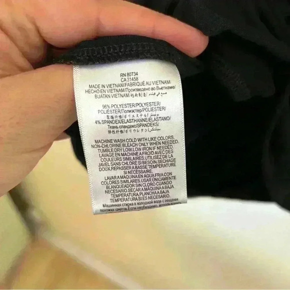 BCBG Generation Black Deep V Bodysuit Size L - Picture 6 of 8